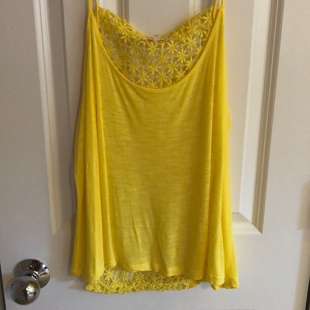 Daisy Tank - Picture 2 of 2
